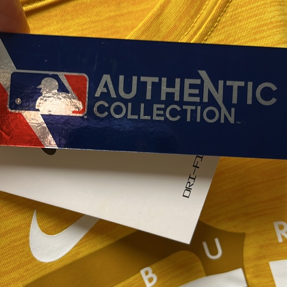 Nike NWT Pittsburg Pirates baseball dry-fit shirt 3 available size lg XL and XXL - Picture 4 of 7